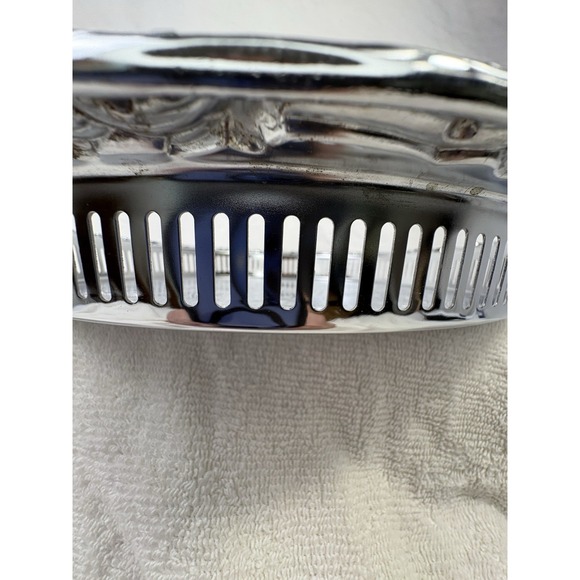 Vintage Shelton-Ware Serving Tray 13" Round Ornate Silver Toned Pierced Gallery - Picture 3 of 7